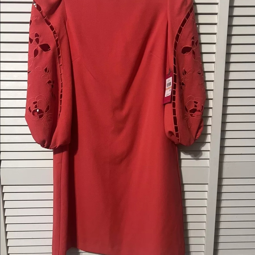 NEW VINCE Camuto Dress- Size 2 Shift-color Coral